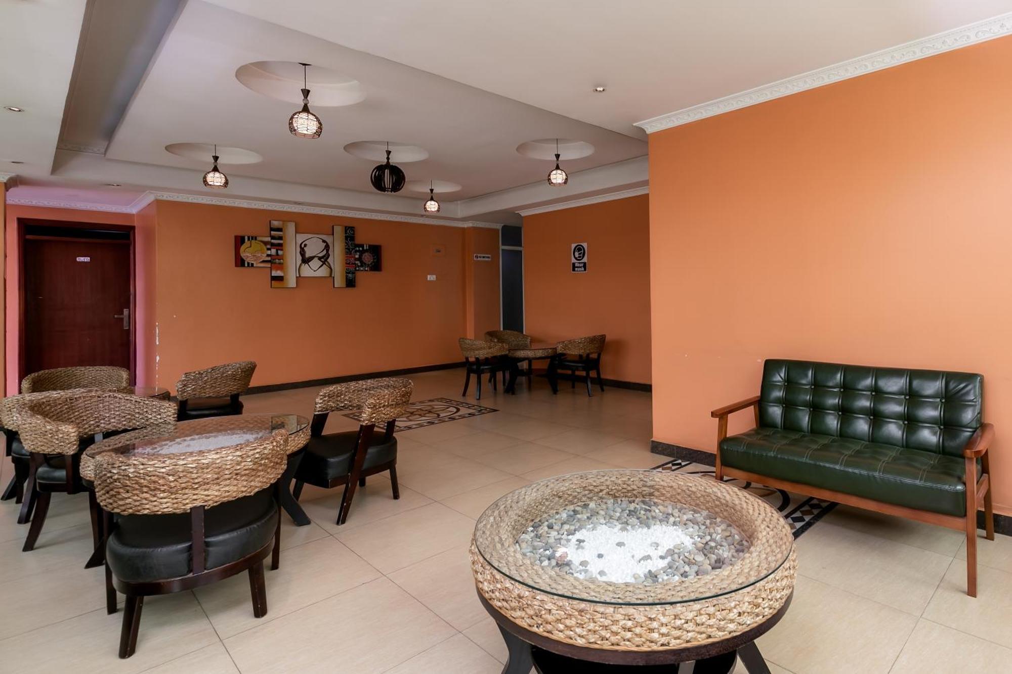 Russell Hotel Kampala Exteriér fotografie