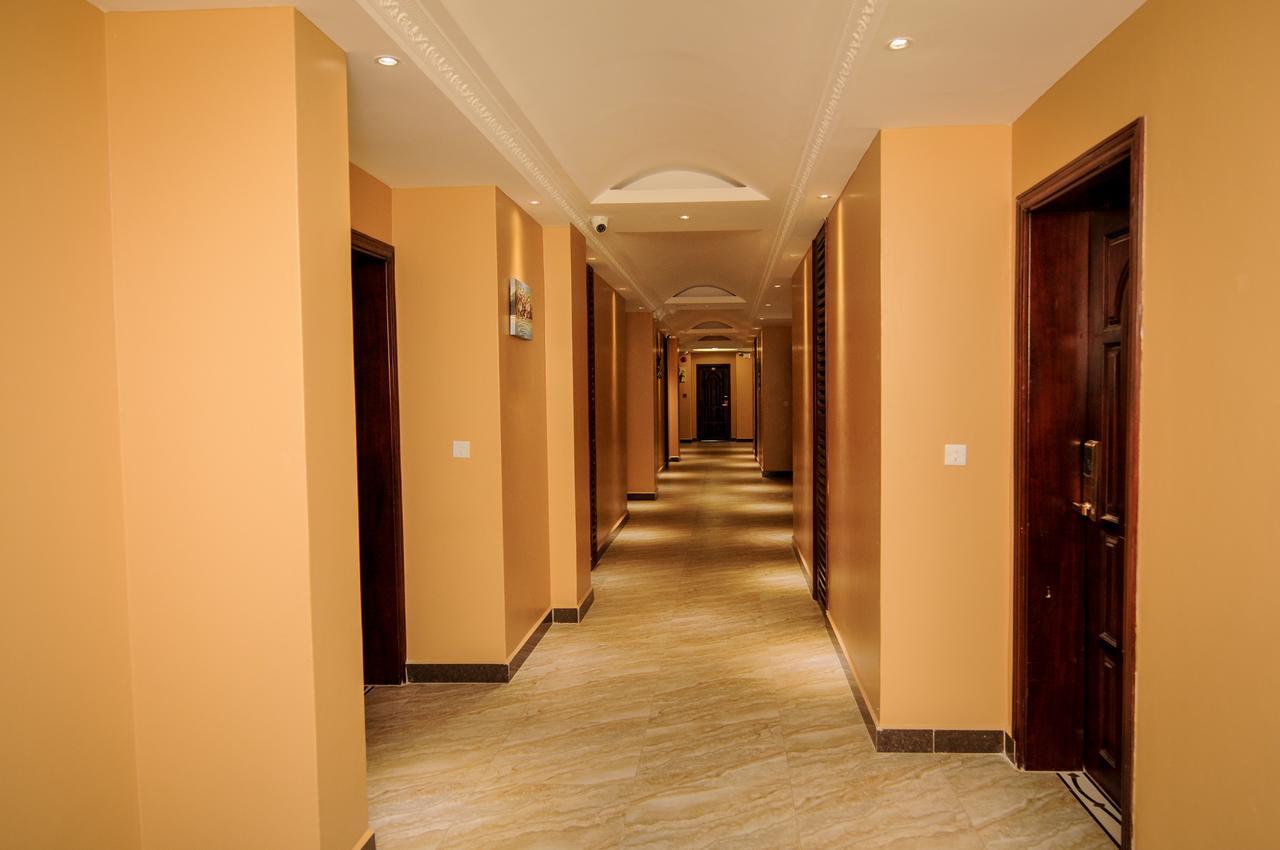 Russell Hotel Kampala Exteriér fotografie